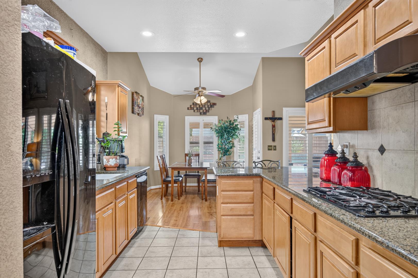 7073 W San Madele Ave, photo 34