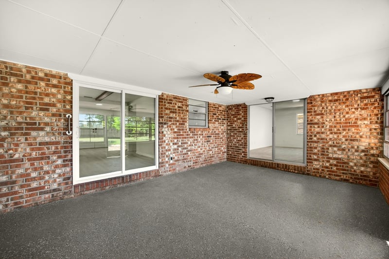 Photo 42 of 2093 Derby Ct, Orange Park, FL 32073, photographed by Megapixeler