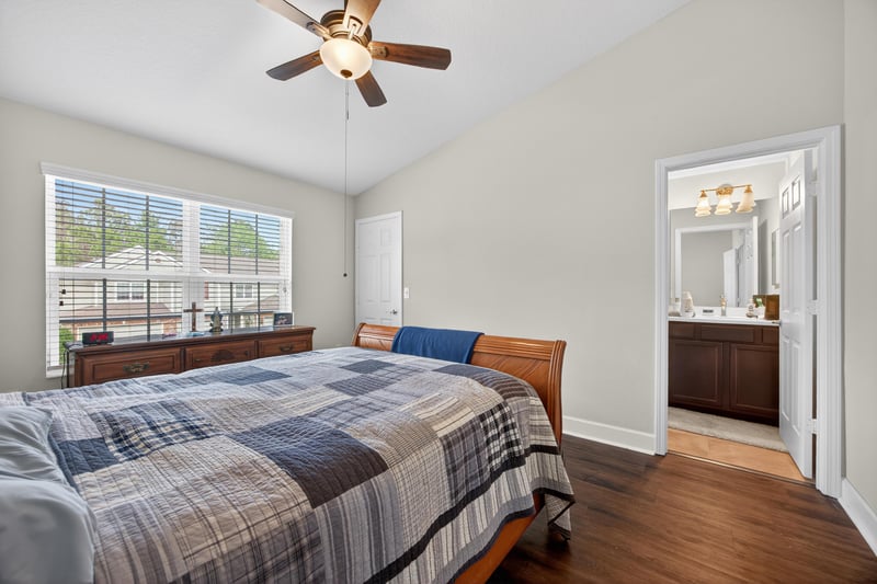 Photo 25 of 6840 Roundleaf Dr, Jacksonville, FL 32258, photographed by Megapixeler