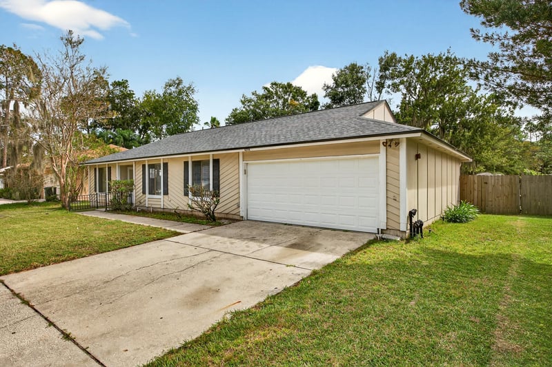 Photo 3 of 4294 Tanglewilde Dr S, Jacksonville, FL 32257, photographed by Megapixeler