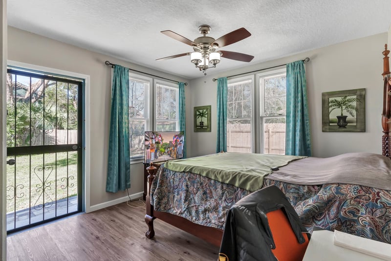 Photo 18 of 2587 Forbes St, Jacksonville, FL 32204, photographed by Megapixeler