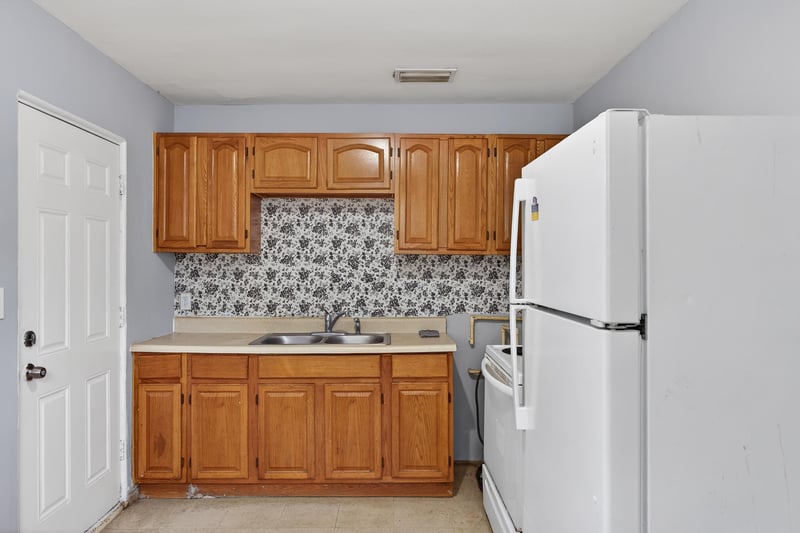 Photo 14 of 3811 Chase Ave, Jacksonville, FL 32209, photographed by Megapixeler