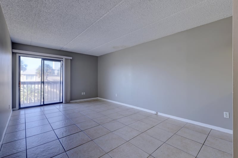 Family Room at 400 1st St S unit f unit f, Jacksonville Beach, FL 32250