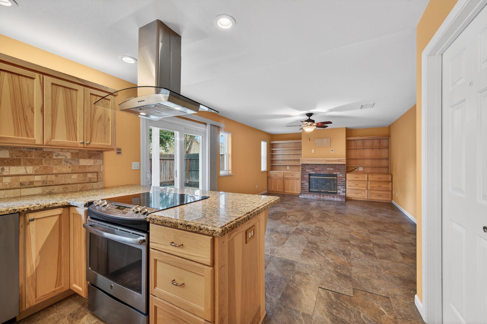 1881 E Frederick Ave, photo 11