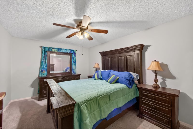Photo 14 of 8849 Victoria Landing Dr W, Jacksonville, FL 32208, photographed by Megapixeler