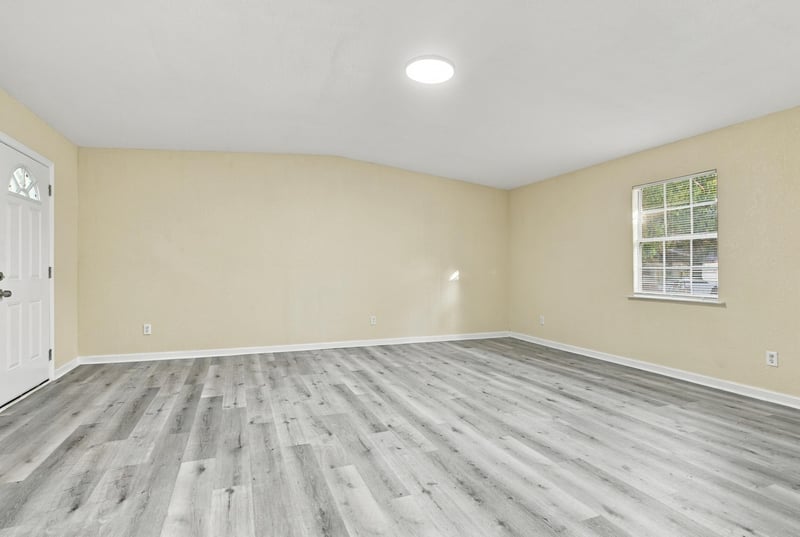 Empty bedroom wide angle, photographed by Megapixeler on W 24th St, Jacksonville