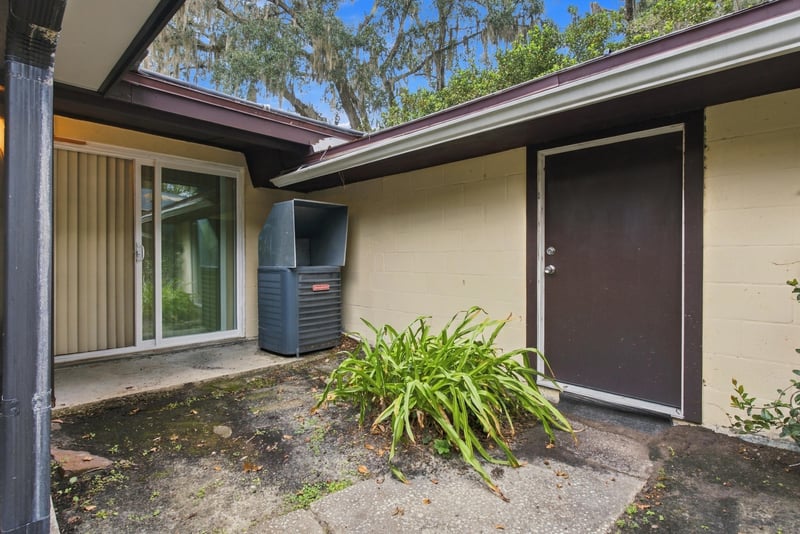 Photo 69 of 6871 Hyde Grove Ave, Jacksonville, FL 32210, photographed by Megapixeler