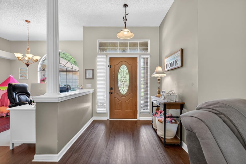Photo 4 of 629 Hummingbird Ct, Jacksonville, FL 32259, photographed by Megapixeler