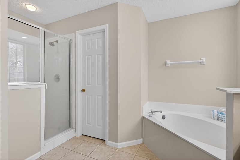 Primary Bath at 1908 Tuscan Oaks Ct, Orange Park, FL 32003