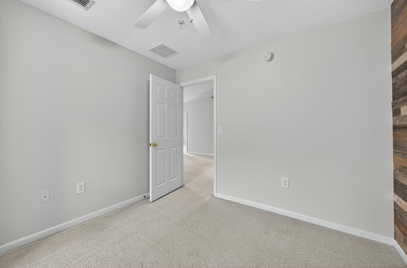 Photo 26 of 7067 Deer Lodge Cir unit 105, Jacksonville, FL 32256, photographed by Megapixeler