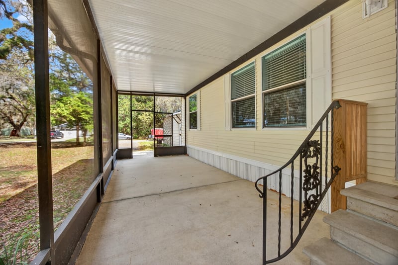 Photo 4 of 8010 Ocala Ave, Jacksonville, FL 32220, photographed by Megapixeler
