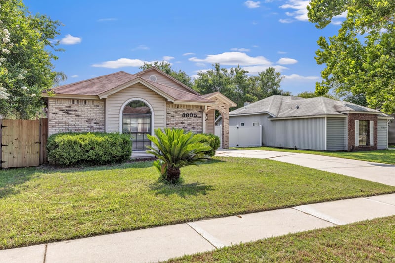 Photo 4 of 3805 Tallcott Dr, Jacksonville, FL 32246, photographed by Megapixeler