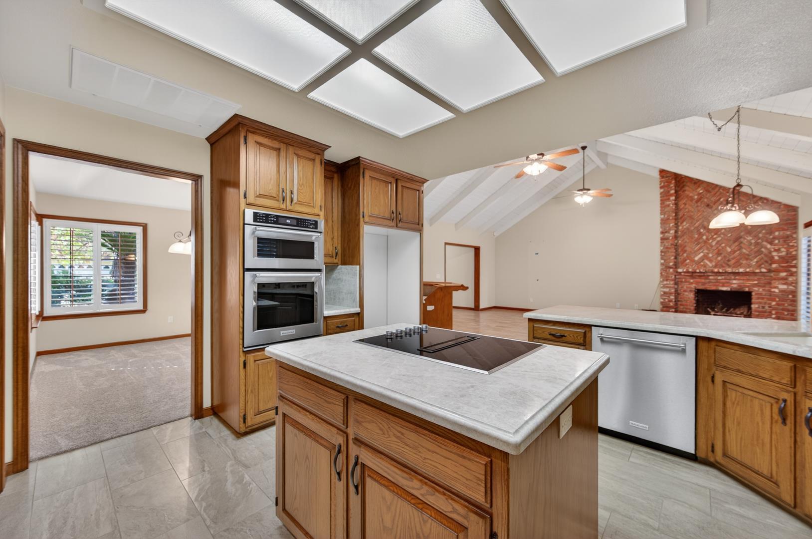 816 E Country View Cir, photo 49