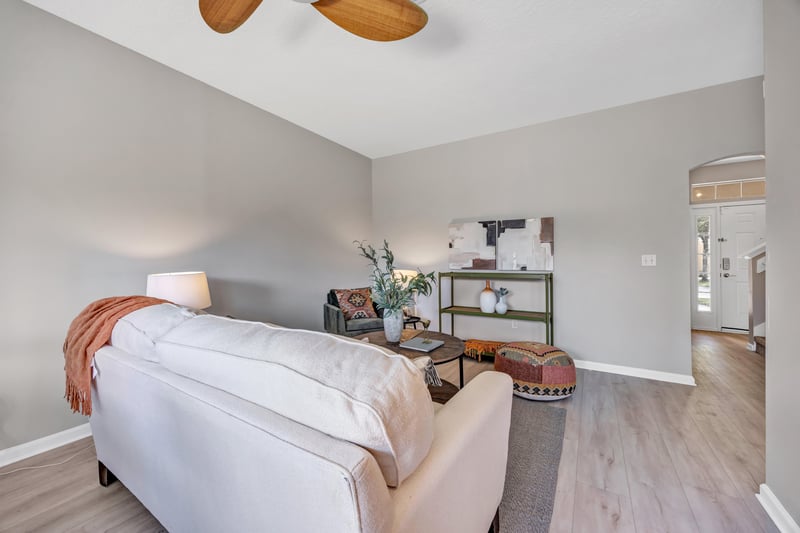 Photo 8 of 5260 Collins Rd unit 907, Jacksonville, FL 32244, photographed by Megapixeler