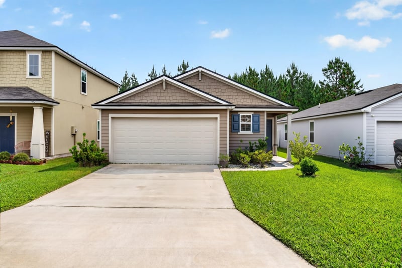Photo 1 of 15679 Strawberry Roan Ct, Jacksonville, FL 32234, photographed by Megapixeler