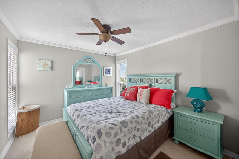 Photo 21 of 724 1st St S, Jacksonville Beach, FL 32250, photographed by Megapixeler