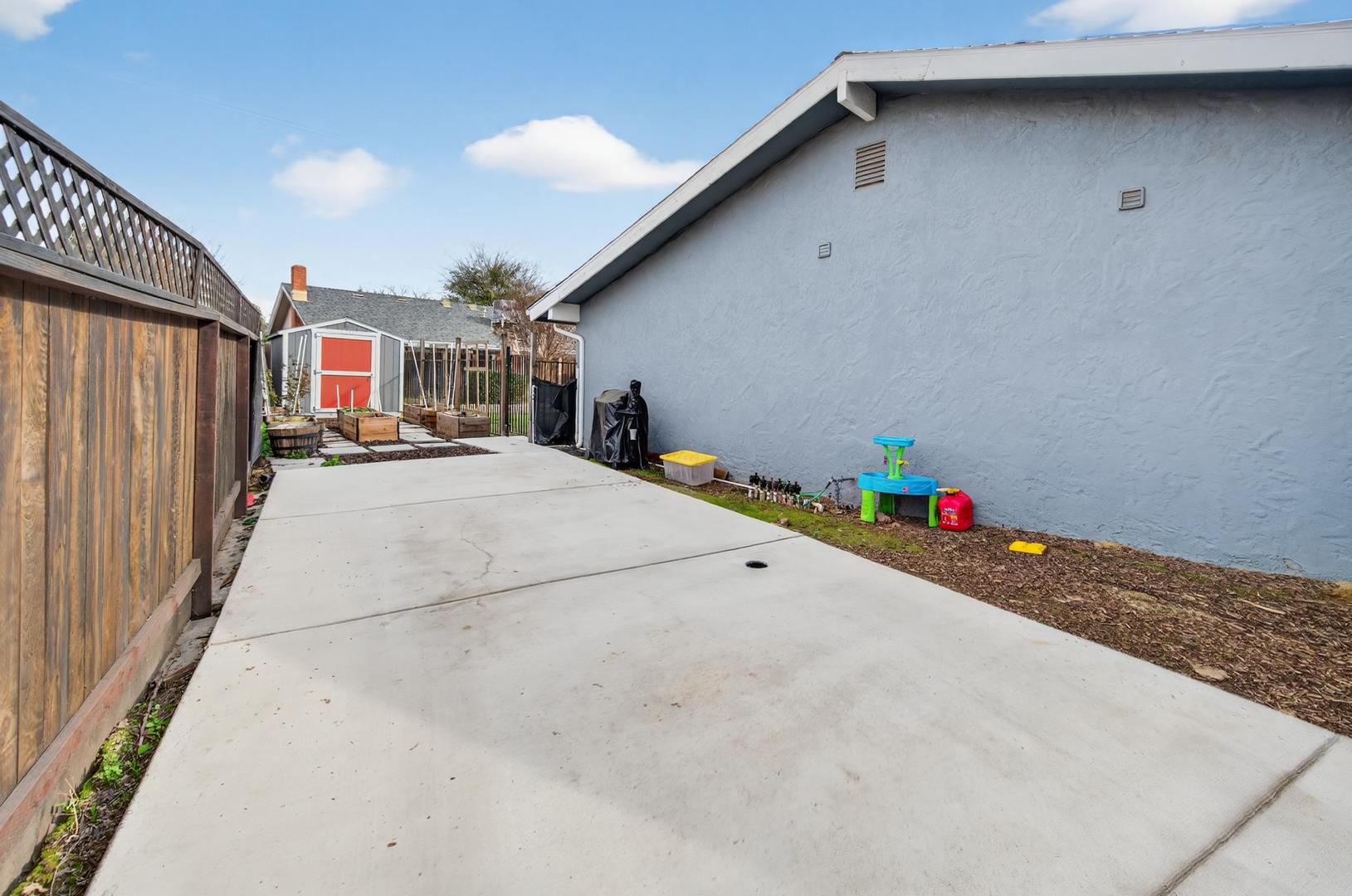 6610 N Garden Ave, photo 53