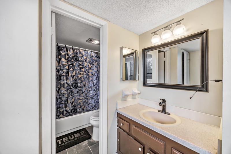 Photo 32 of 202 St Johns Ave unit 103b, Green Cove Springs, FL 32043, photographed by Megapixeler