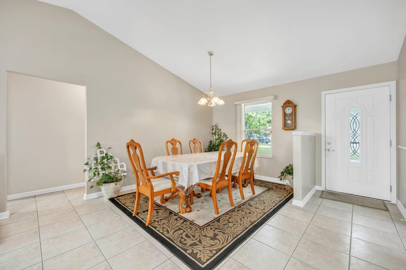 Photo 4 of 3185 Pablo Woods Dr, Jacksonville, FL 32224, photographed by Megapixeler