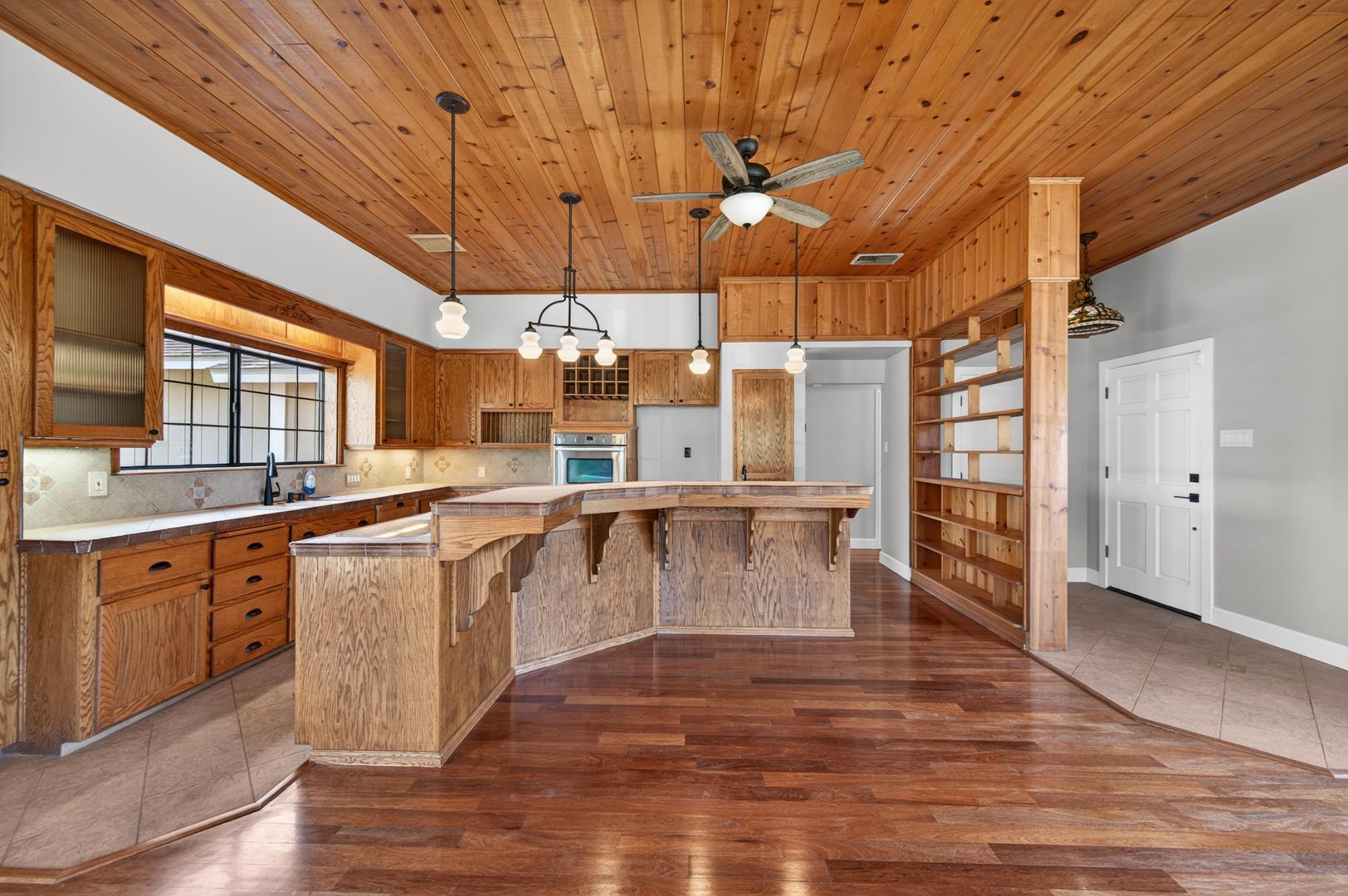 30919 Auberry Rd, photo 58