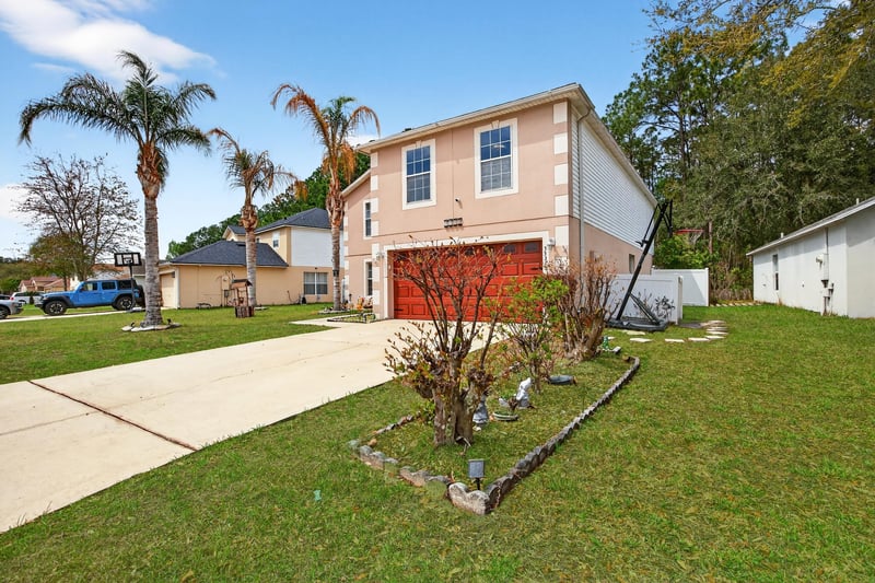 Photo 3 of 5537 Shady Pine St S, Jacksonville, FL 32244, photographed by Megapixeler