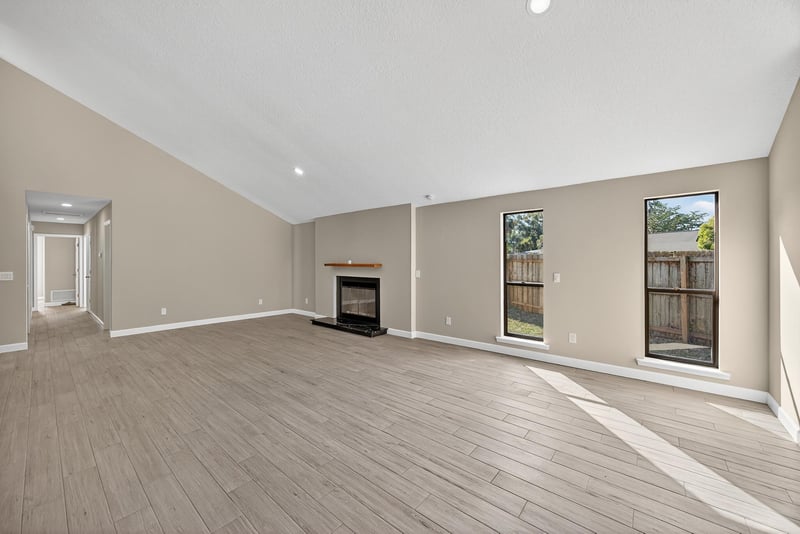 Photo 9 of 5362 Galewind Ln, Jacksonville, FL 32211, photographed by Megapixeler