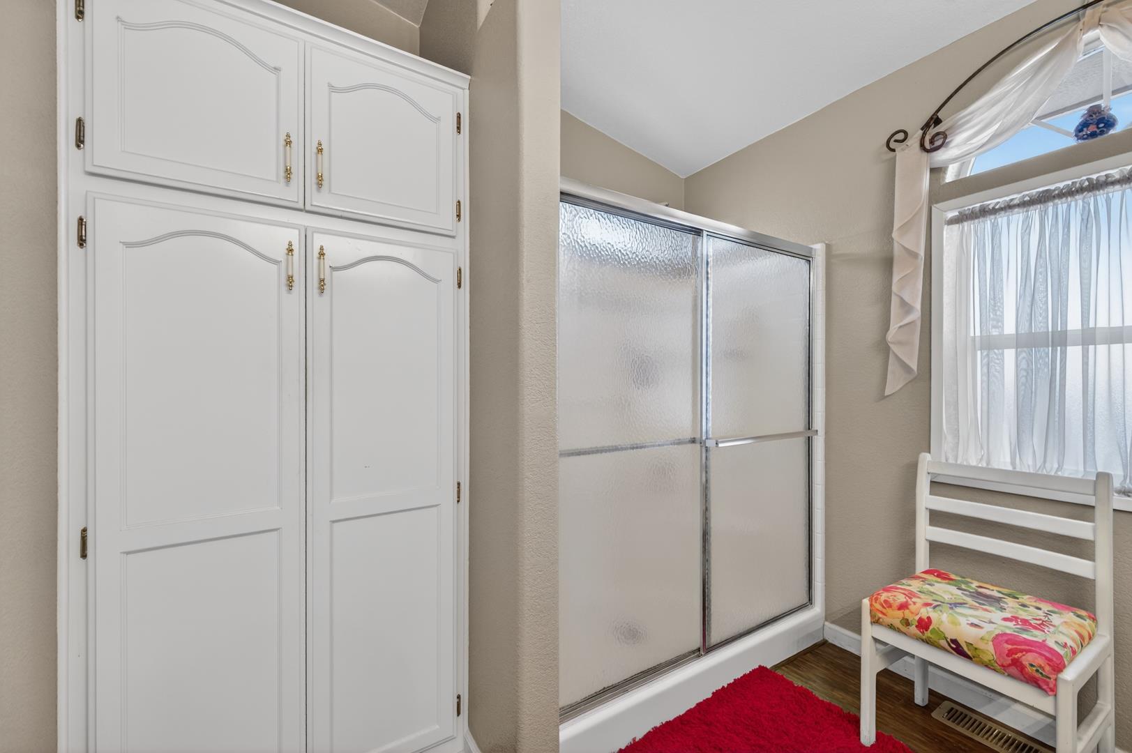 105 W Herndon #3, photo 36