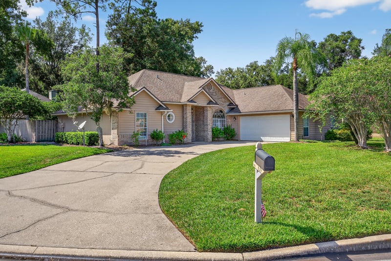 Photo 1 of 629 Hummingbird Ct, Jacksonville, FL 32259, photographed by Megapixeler
