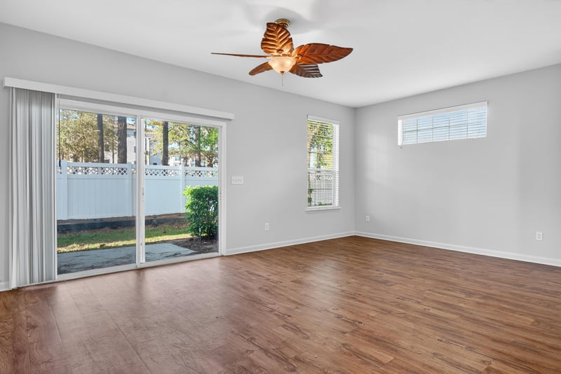 Photo 4 of 3680 Creswick Cir unit 17 i, Orange Park, FL 32065, photographed by Megapixeler