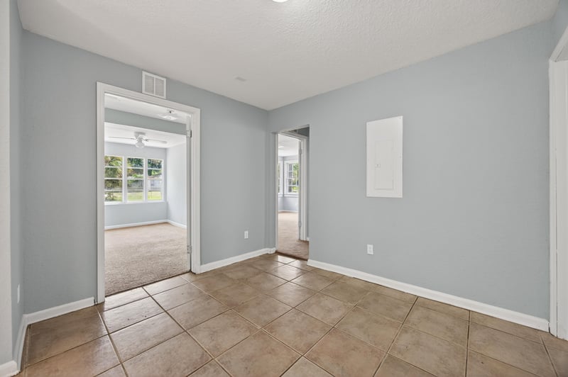 Photo 14 of 1011 Glencarin St, Jacksonville, FL 32208, photographed by Megapixeler