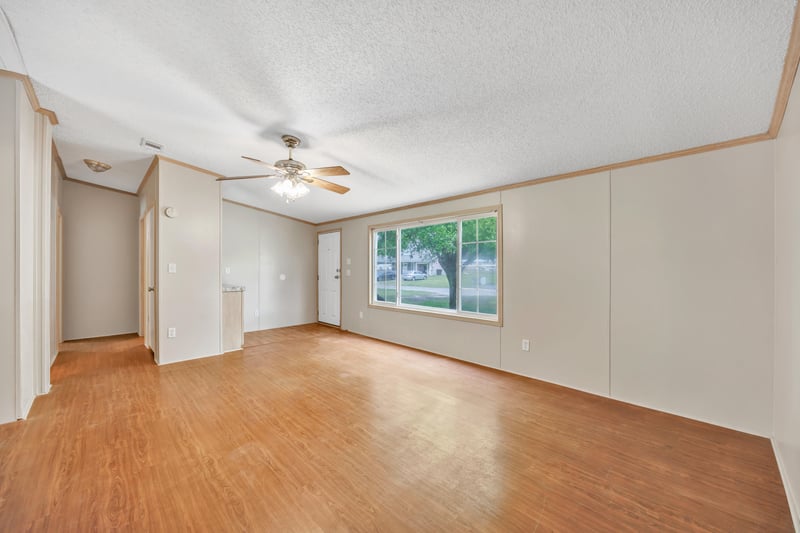 Photo 6 of 1276 Floyd St, Fleming Island, FL 32003, photographed by Megapixeler