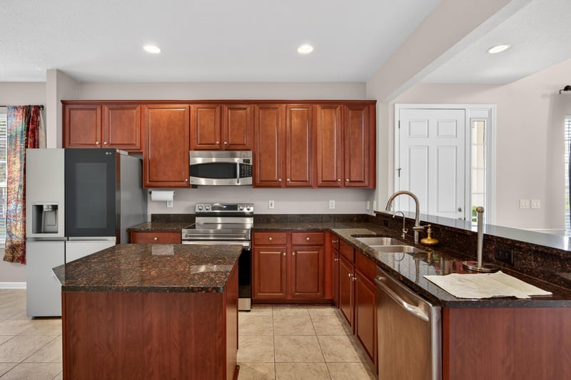 Photo 11 of 14028 Saddlehill Ct, Jacksonville, FL 32258, photographed by Megapixeler
