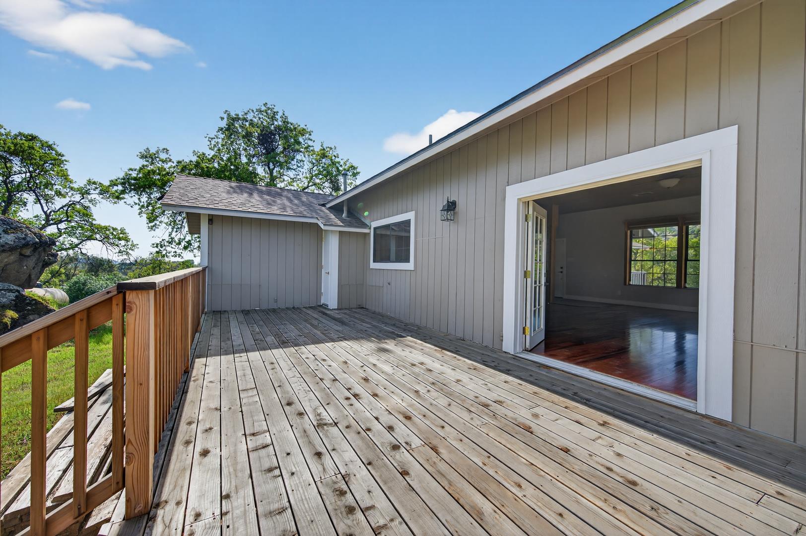 30919 Auberry Rd, photo 51