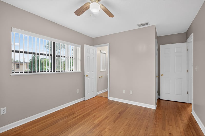Photo 16 of 4231 Rendale Dr N, Jacksonville, FL 32210, photographed by Megapixeler