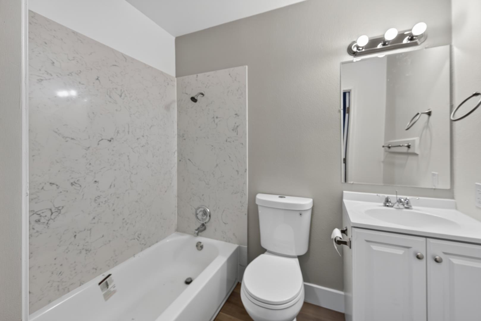 4917 N Holt Ave, photo 28