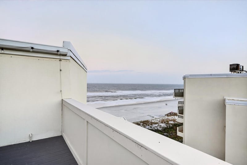 New 19 RB at 2100 Ocean Dr S ph 2, Jacksonville Beach, FL 32250