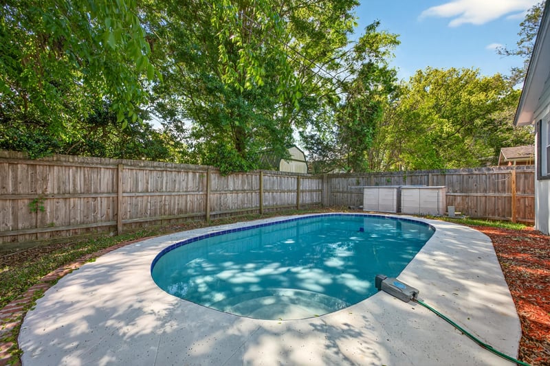 Photo 2 of 4220 Genoa Ave, Jacksonville, FL 32210, photographed by Megapixeler