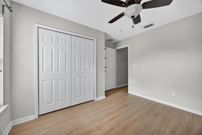 Photo 22 of 7055 Deer Lodge Cir #105, Jacksonville, FL 32256, photographed by Megapixeler
