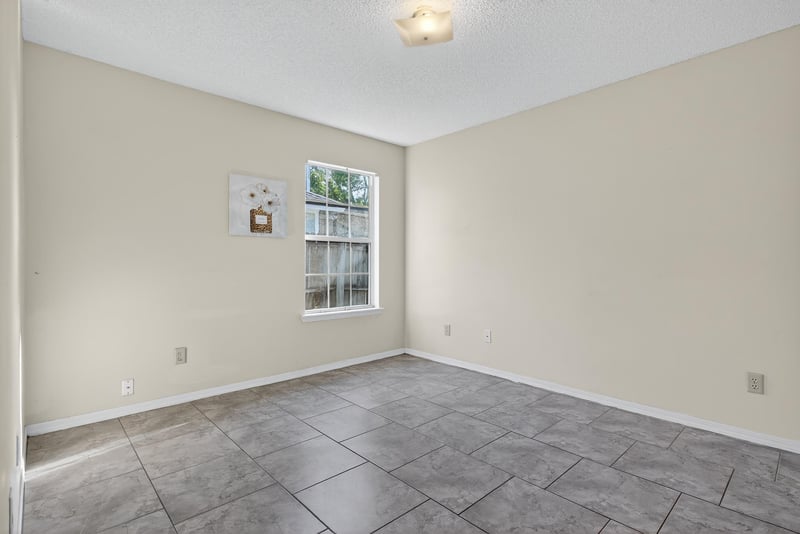 Photo 22 of 11170 Wandering Oaks Dr, Jacksonville, FL 32257, photographed by Megapixeler