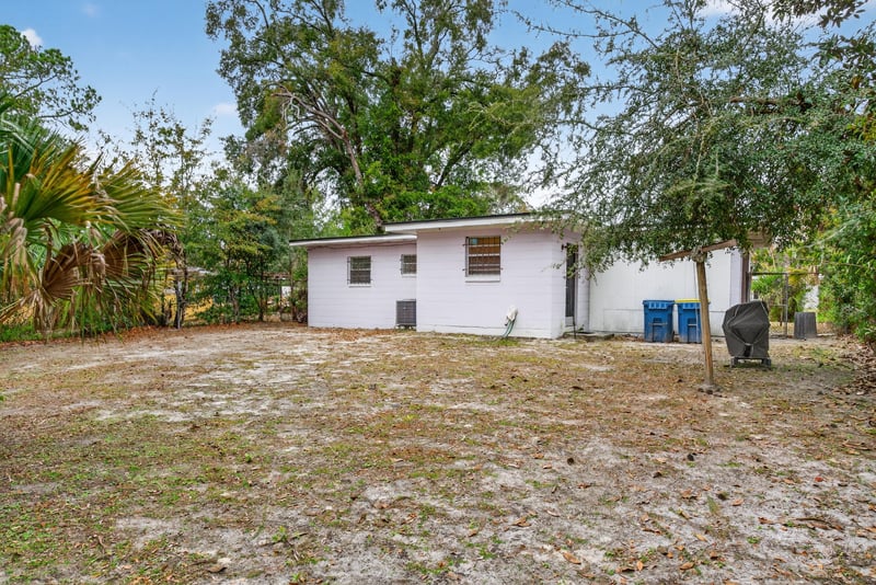 Photo 19 of 2570 Spirea St, Jacksonville, FL 32209, photographed by Megapixeler