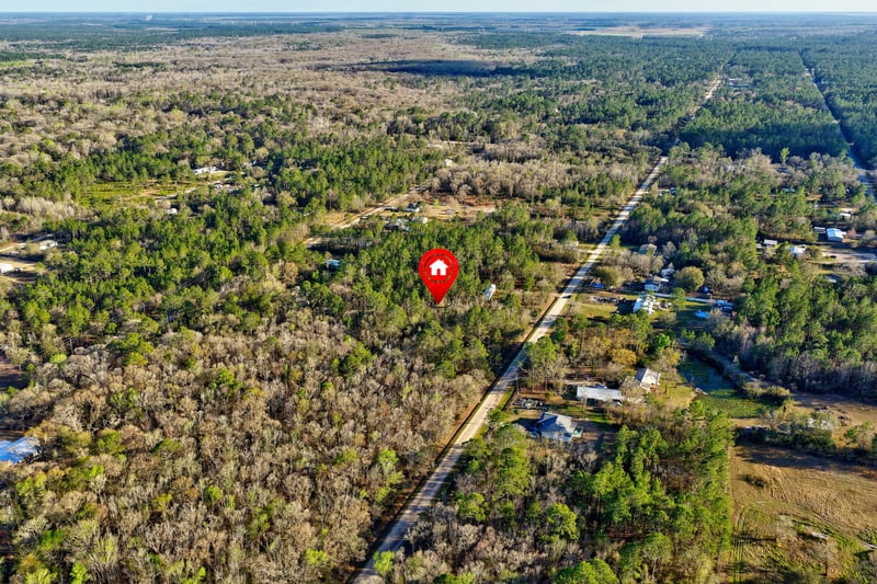 Surroundings 3 at 10250 Zigler Ave, Hastings, FL 32145