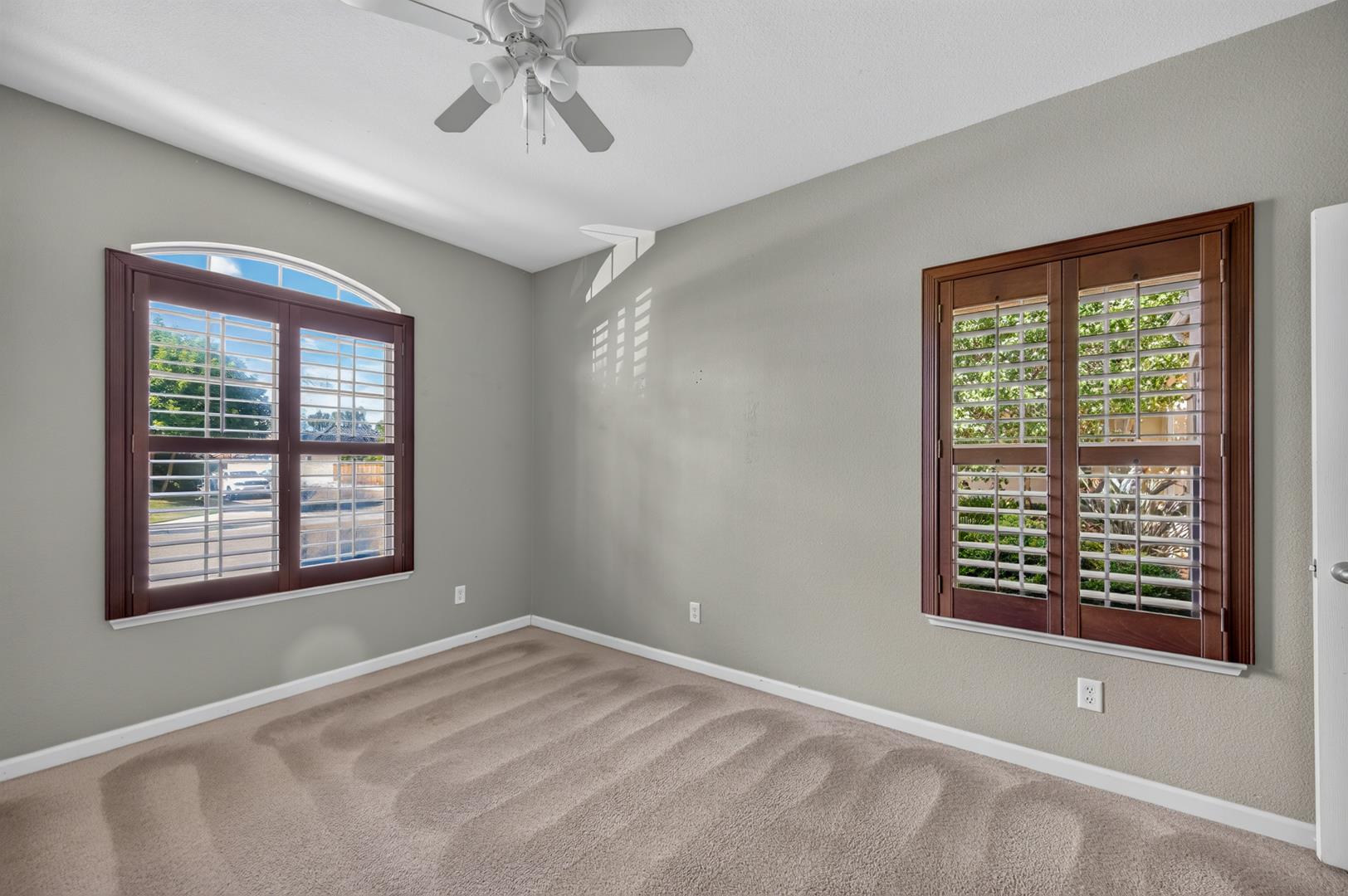 1114 E Oakmont Ave, photo 23