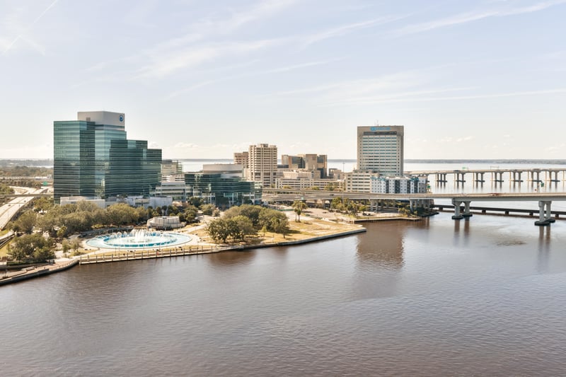 Photo 18 of 841 Prudential Dr, Jacksonville, FL 32207, photographed by Megapixeler