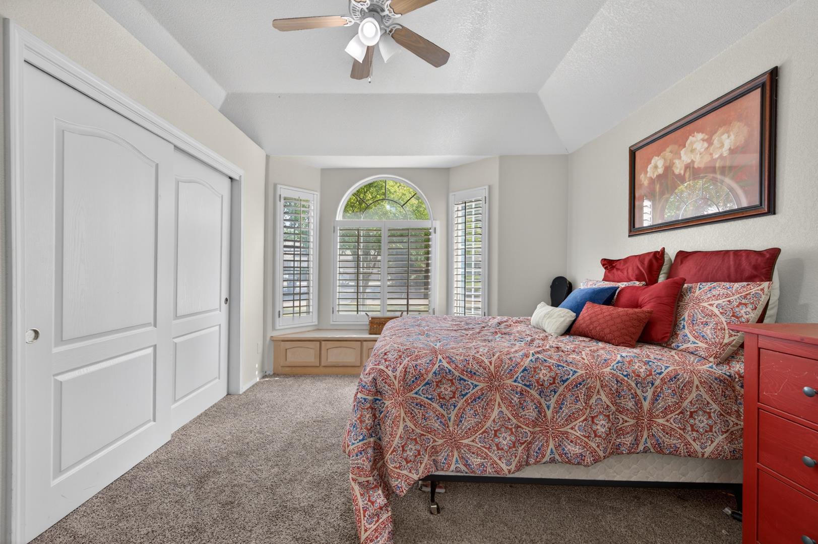 6367 N Selland Ave, photo 31