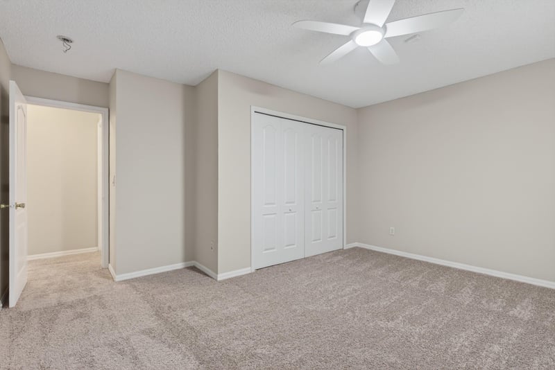 Carpeted hallway or bedroom at 1648 Glen Laurel Dr, Middleburg, FL 32068