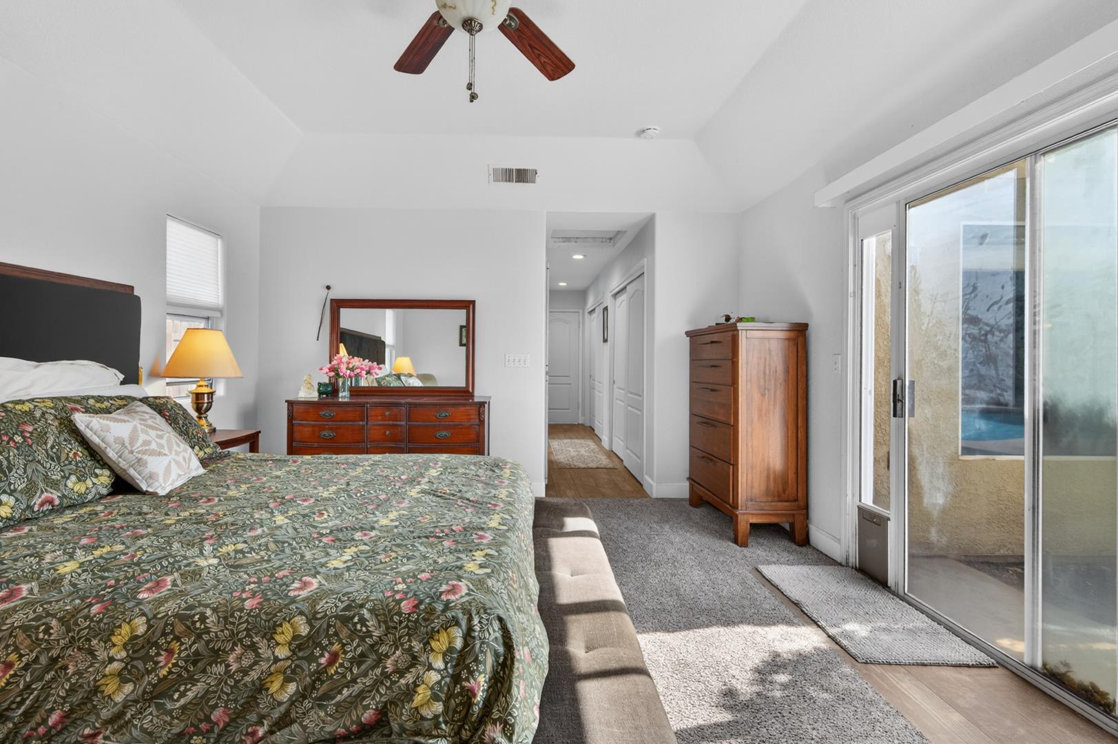 6367 N Selland Ave, photo 42
