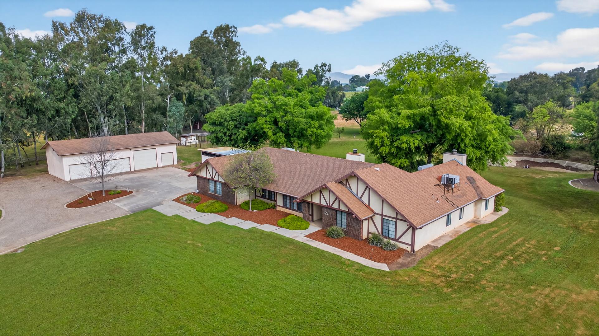 11640 E Sierra Ave, photo 13