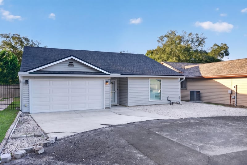 Front exterior wide angle view, photographed by Megapixeler on Birch Run E, Orange Park