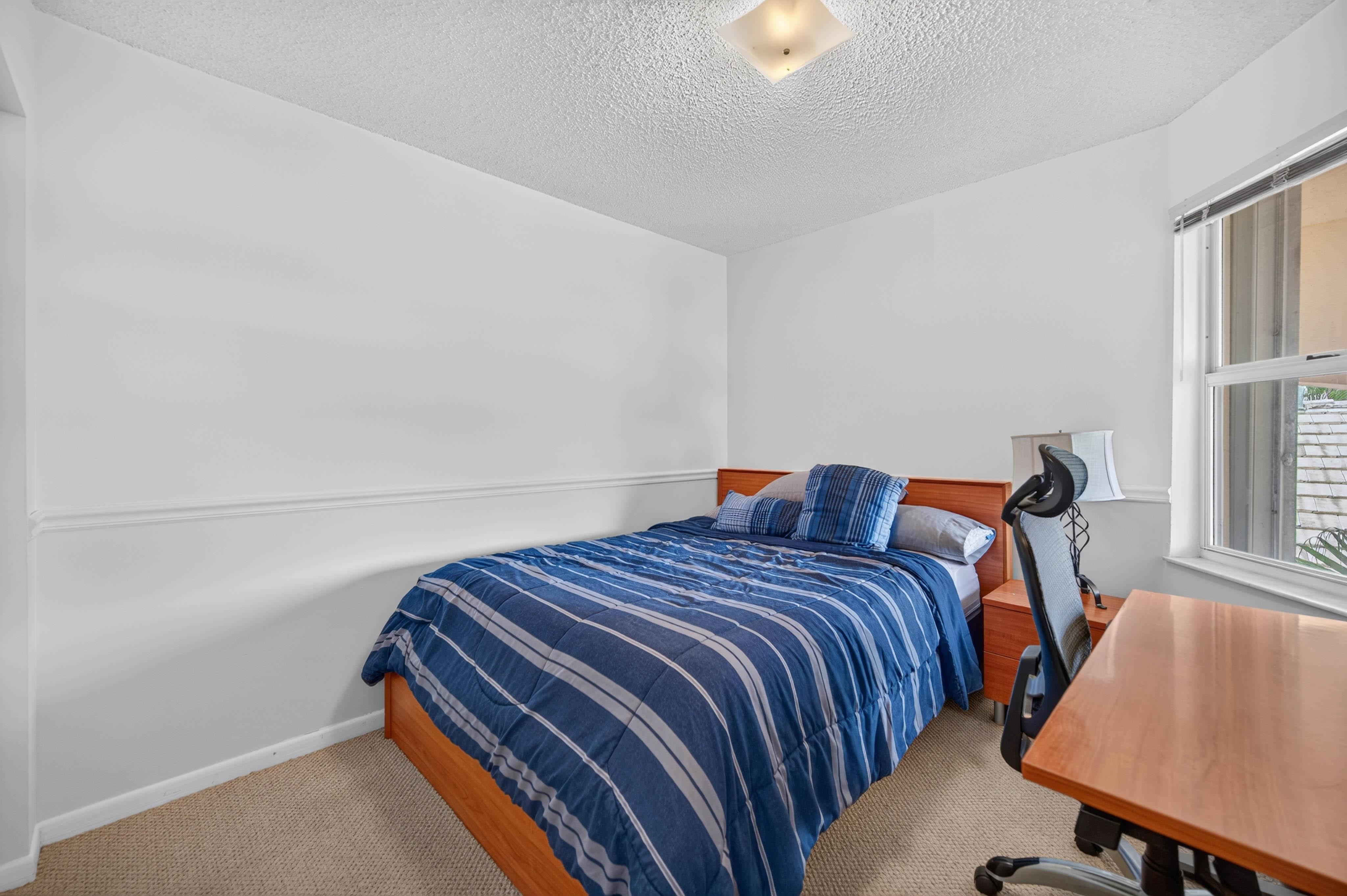 4766 SW 154th Ave, photo 27