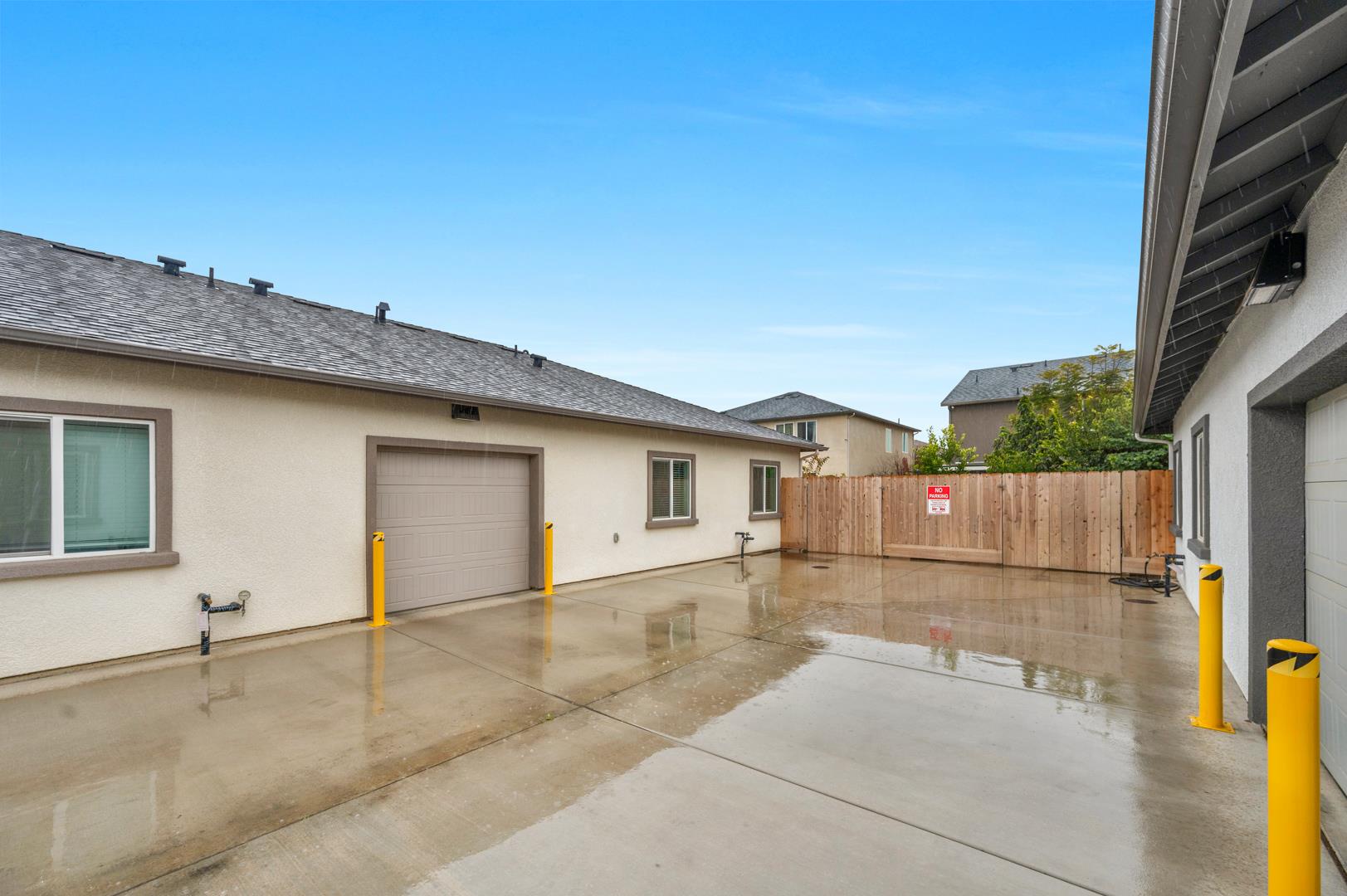 518 S Summit St, photo 38